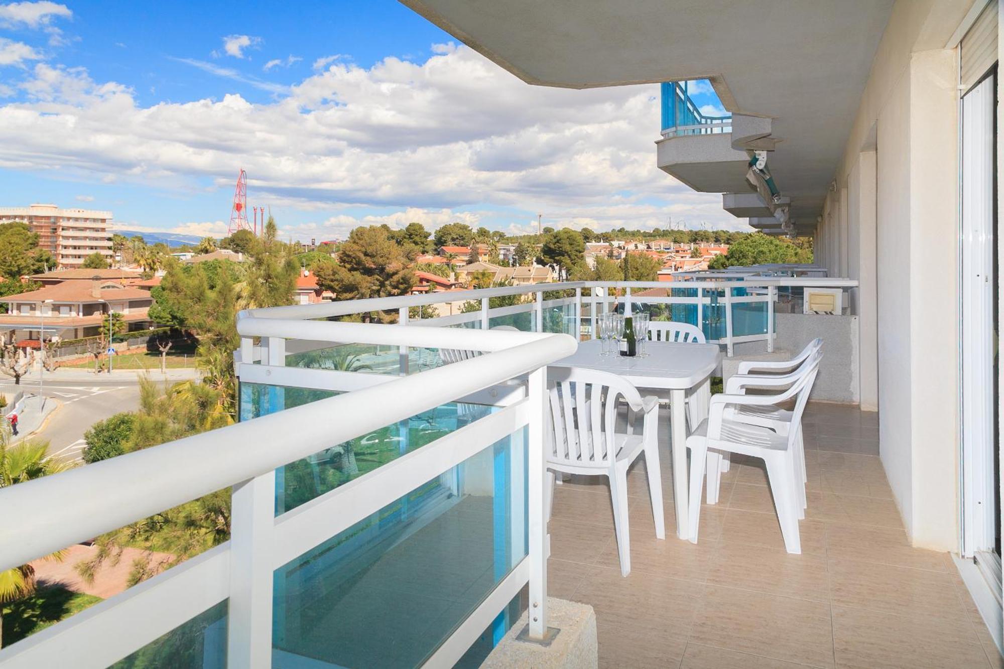 Апартаменты Uhc Larimar Family Complex Салоу Экстерьер фото